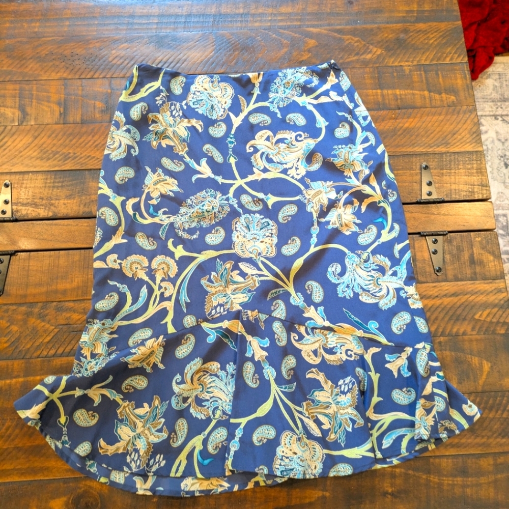 Talbot's Silk Floral Skirt Size 8 - Picture 2 of 12